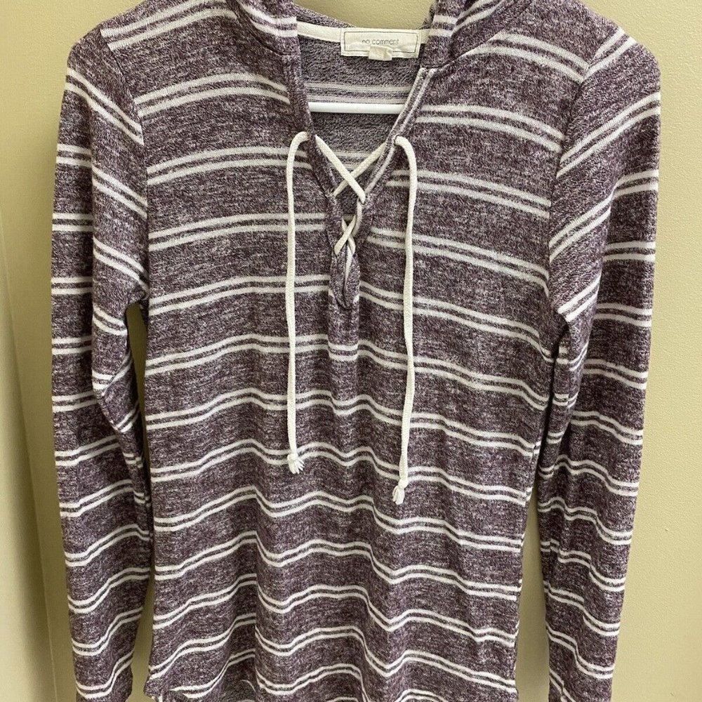 No Comment NY/LA Women’s Super Soft Striped Lace up Hoodie Sweater size S